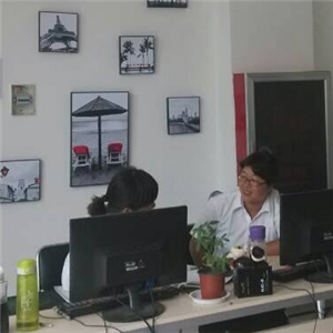 高鹏房产