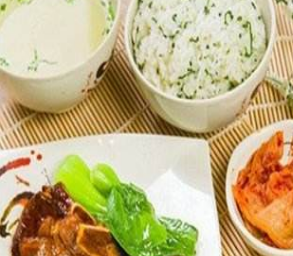 外婆记菜饭骨头汤图2