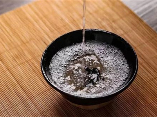 白金干酱酒图2
