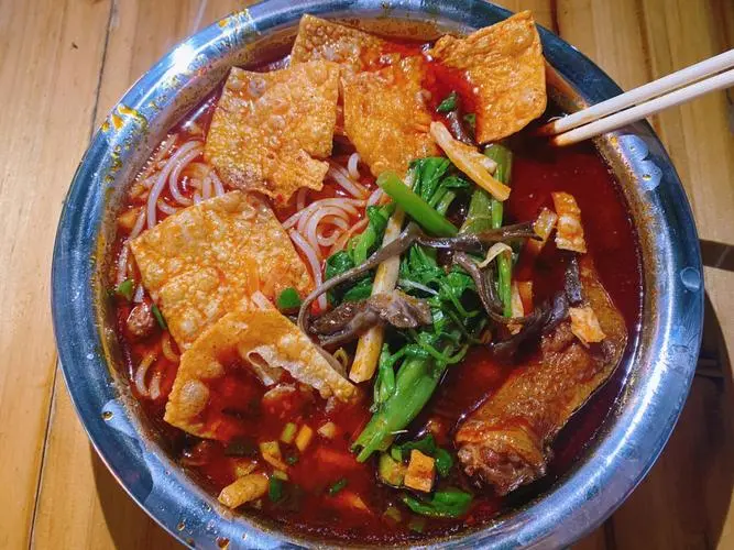 黄记螺蛳粉