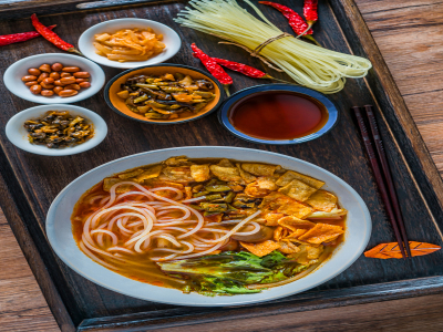 八佰碗螺蛳粉