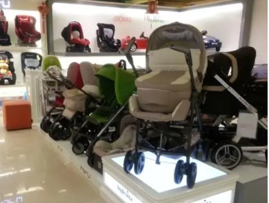 RECARO迅麦母婴