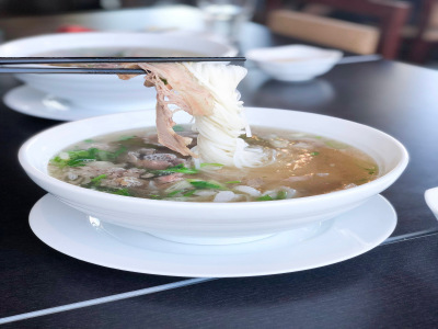 思味坊鸭血粉丝