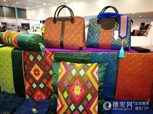 德宏工艺品