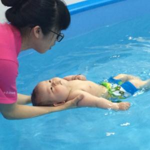 好宝贝婴儿游泳馆