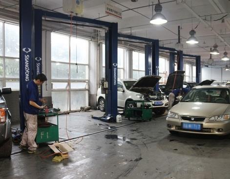 双龙汽车4s店