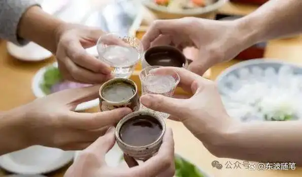 职场吃饭礼仪常识