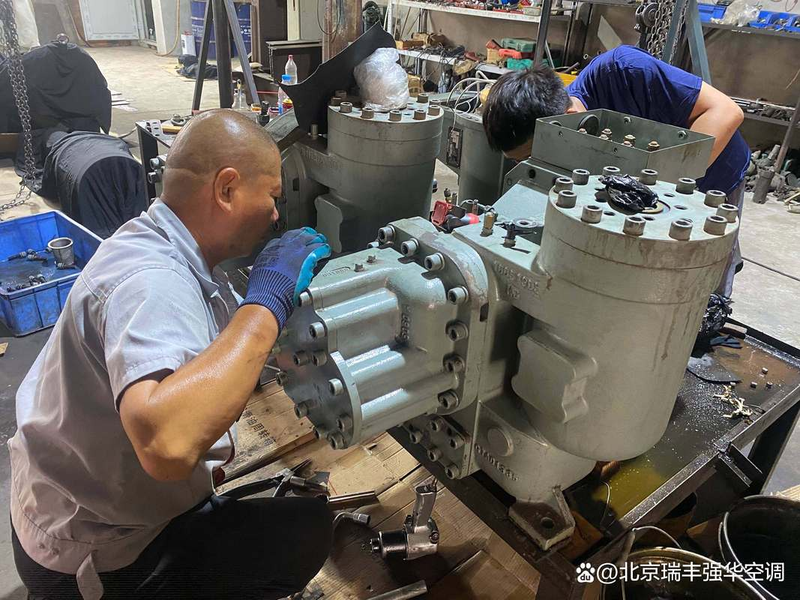 活塞式空气压缩机维修保养