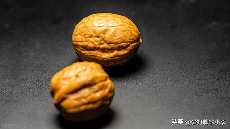 文玩核桃树苗种植方法