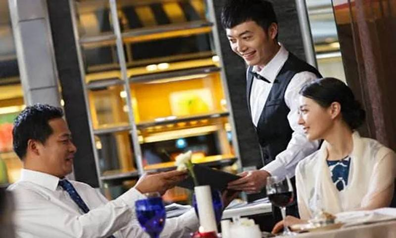 职场吃饭礼仪常识