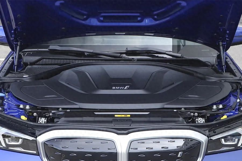 宝马335i硬顶敞篷价络