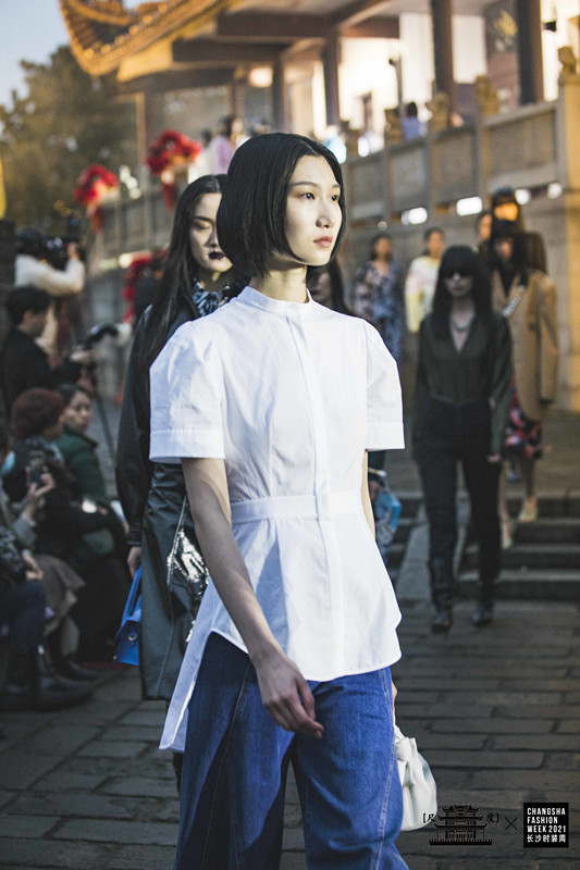 关于湖南省长沙的女装的电子商务网站排名