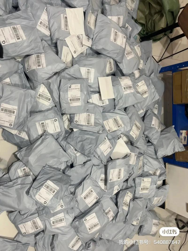 ems英国到中国邮费