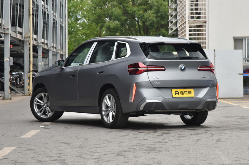 奔驰s320维修保养费用?