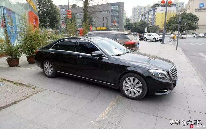 奔驰s320维修保养费用?