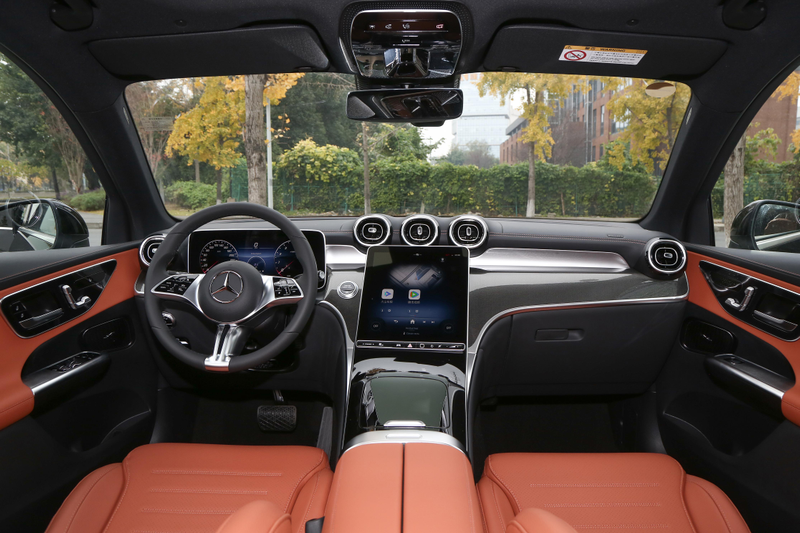 奔驰s320维修保养费用?