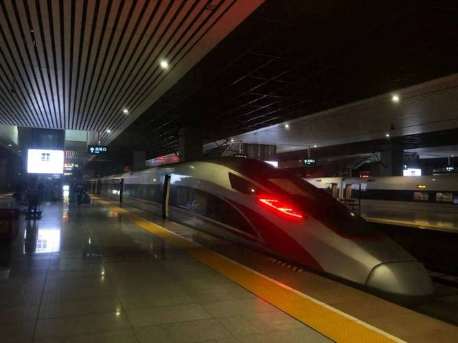 杭州到北京的动车票价