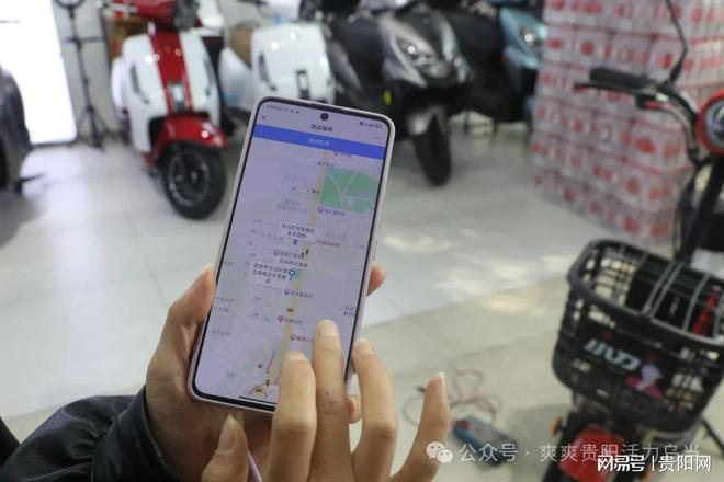 Maintenance equipment for electric vehicle cylinders