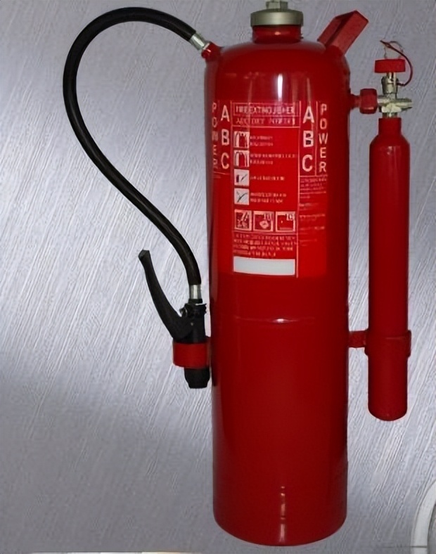 干粉灭火枪原理