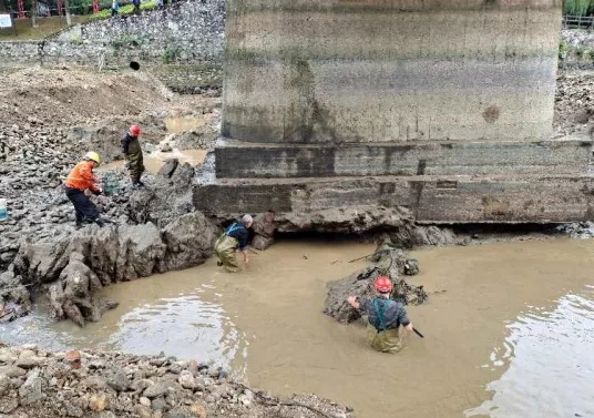 桥梁维修与加固