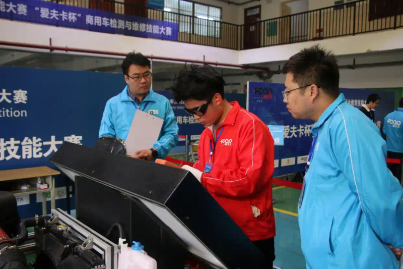 High-end vehicle maintenance technician