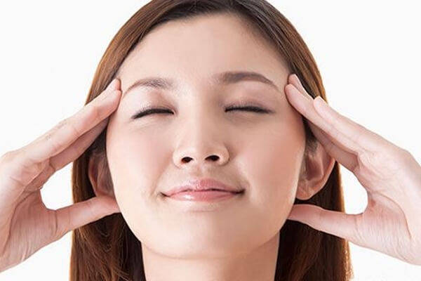 Eyebrowtail removal method