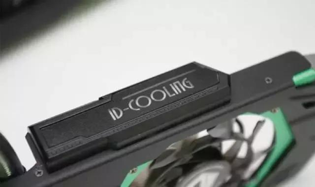 电脑水冷散热器构造