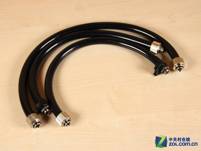 电脑水冷散热器构造