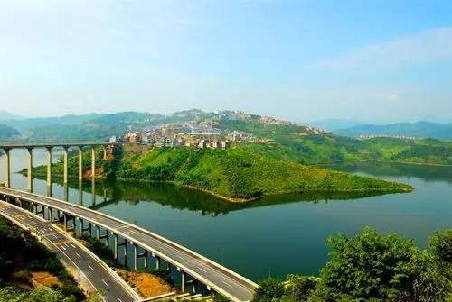 昆明到普者黑高铁票价