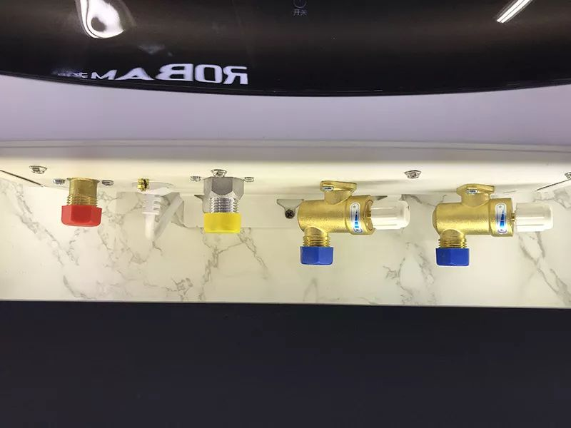 电热水器工作原理