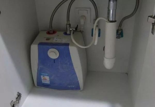 电热水器工作原理