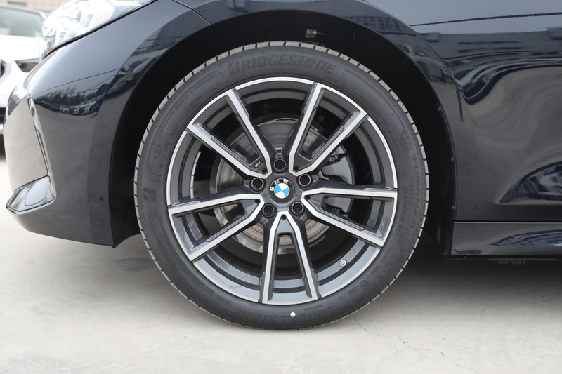 宝马3系维修保养