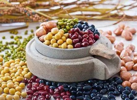 欢度国庆饮食营养小知识