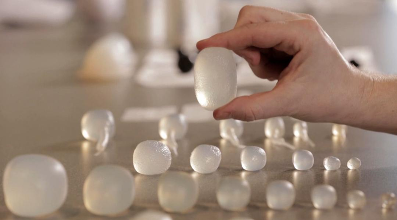 垫下巴假体费用