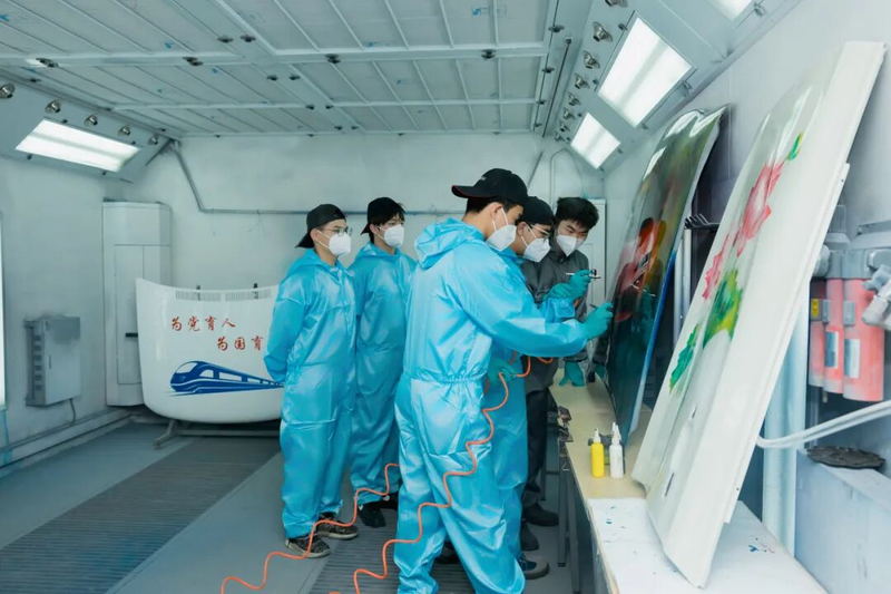 汽车车身维修技术专业