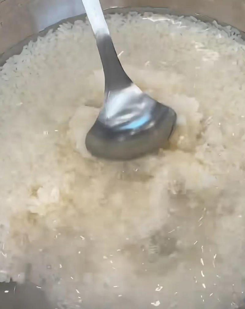 How to open a bottle of wine