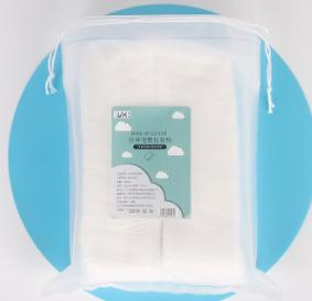 The mummies use the step