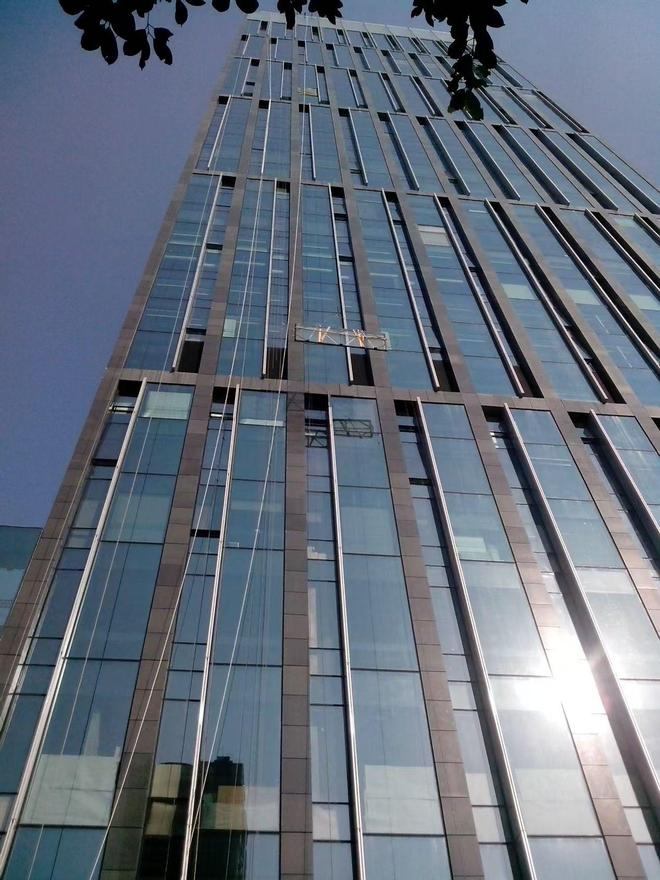 幕墙漏水维修方案