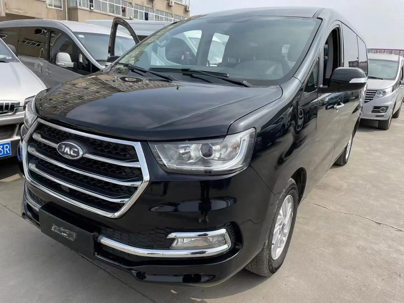 Gang-ying land cruiser