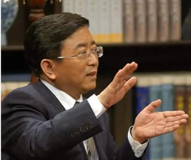 余秋雨的散文特点