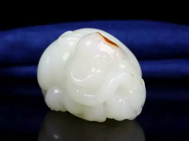 Walnuts play the game