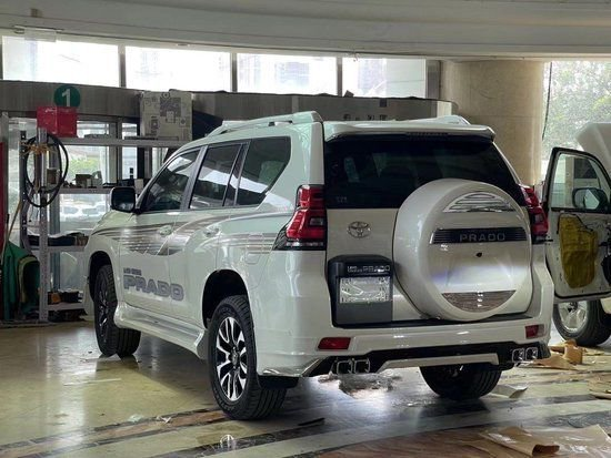 丰田霸道4000和陆地巡洋舰汽车维修手册