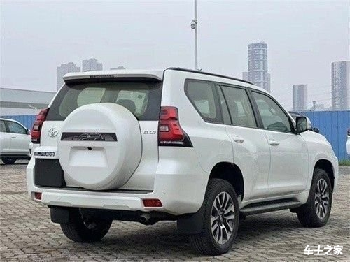 Book on the maintenance of toyota and land cruiser vehicles