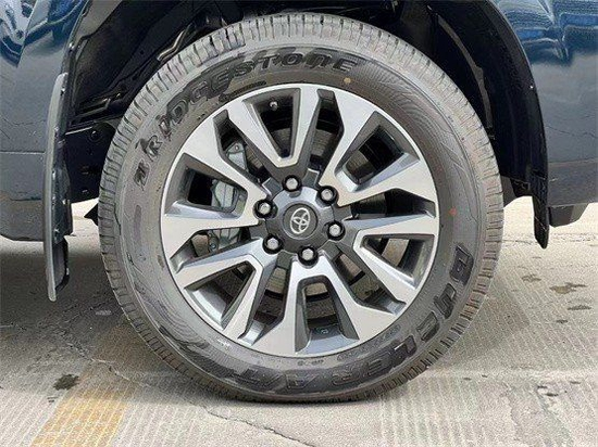 丰田霸道4000和陆地巡洋舰汽车维修手册