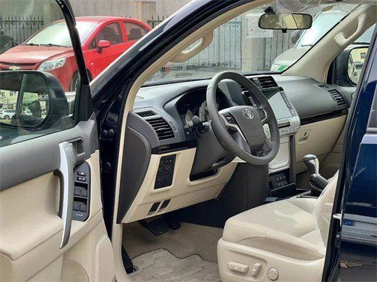 丰田霸道4000和陆地巡洋舰汽车维修手册