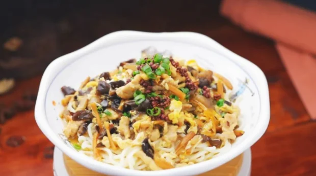 Home farming methods for mushrooms