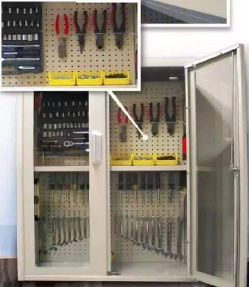 Vehicle maintenance tool management