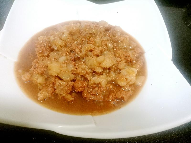 It's a video of the way the bun was squeezed