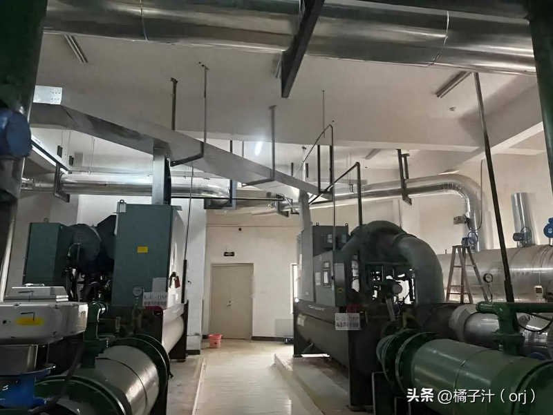 风冷模块机组中央空调设备维修保养