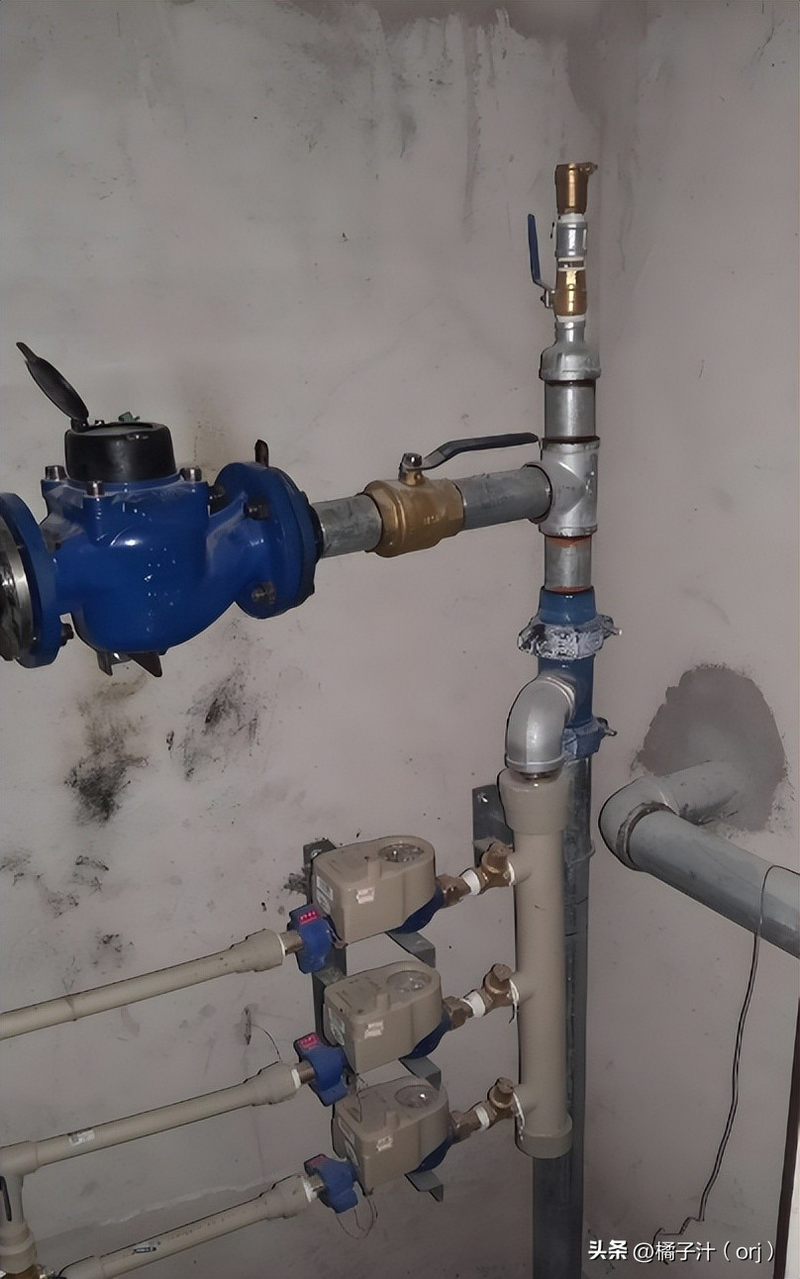 风冷模块机组中央空调设备维修保养